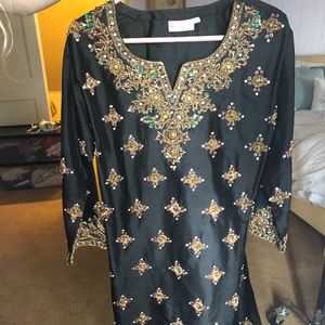 Black Burlington’s Tunic